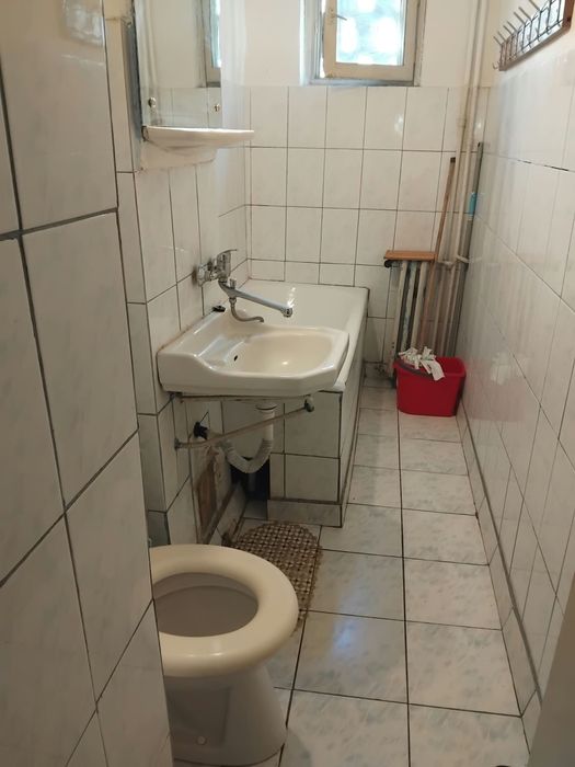 Inchiriez apartament 2 camere