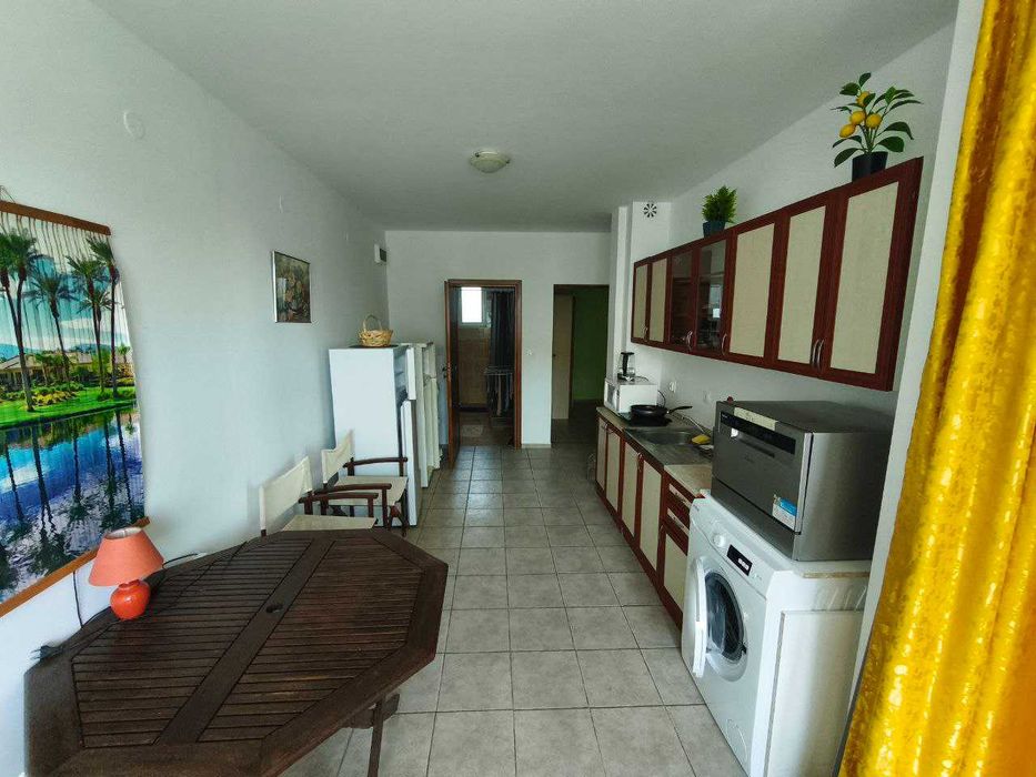 3-стаен апартамент с две спални в к.к.Чайка!