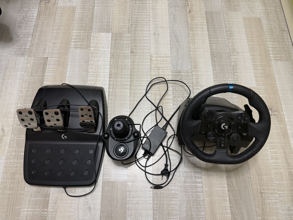 Гейминг волан Logitech G923 SE + Shifter