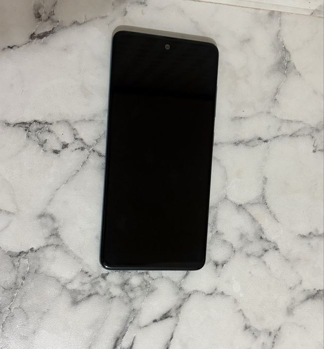 Продам samsung galaxy A51