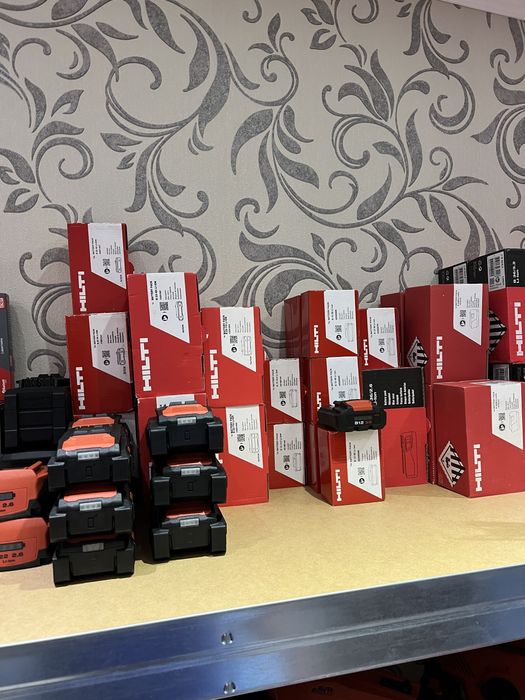 Acumulatori Hilti 12V-5 ah.(B12-55)sau 12V-4 ah.(B12-40)