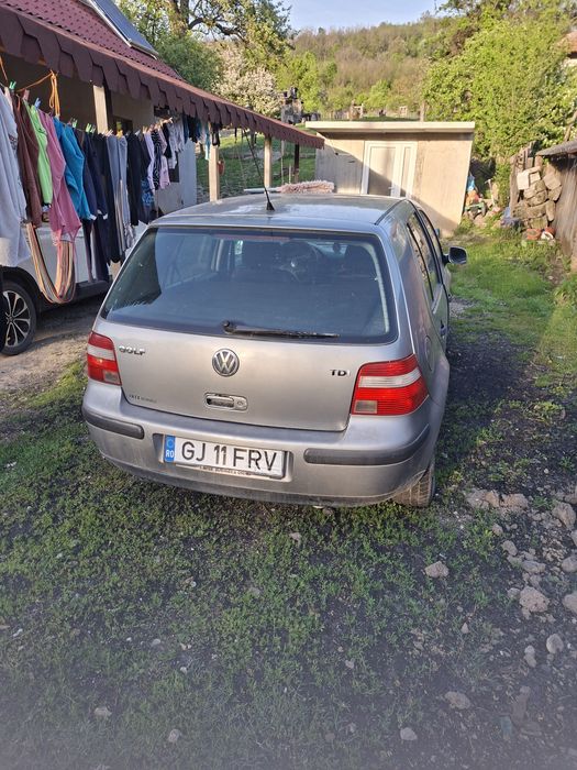 De vinzare Volkswagen golf