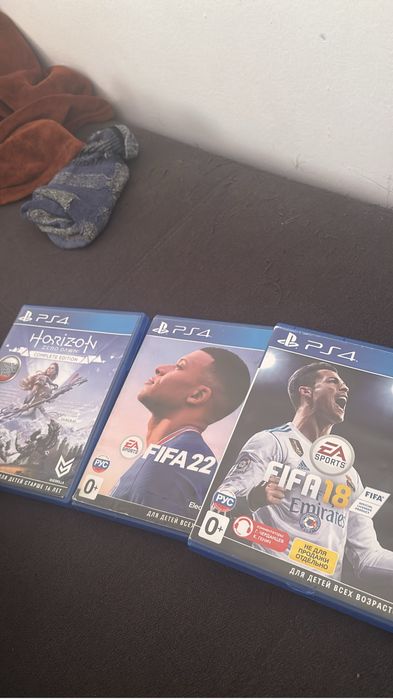 Ps4 продам срочно