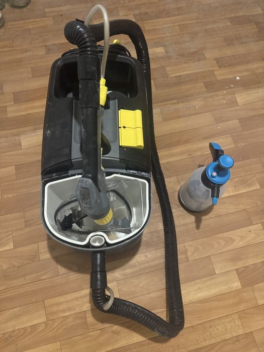 Моющи пылесос керхер