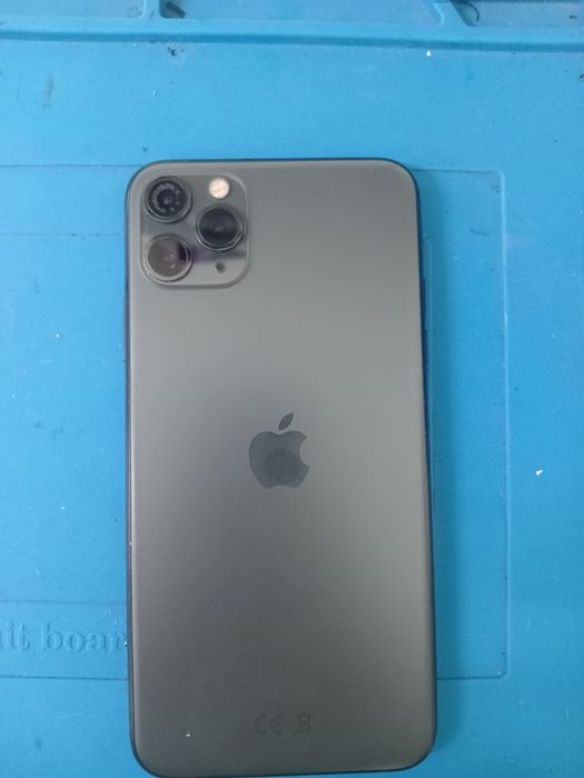 Айфон 11 про Макс