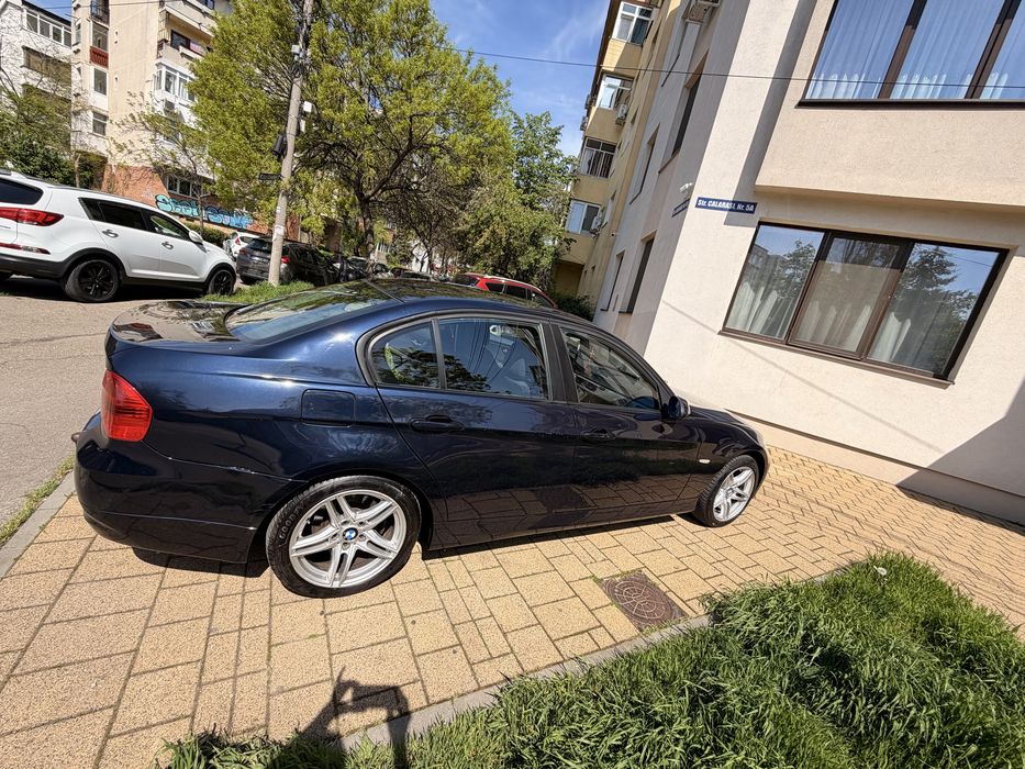 BMW318i E 90 facelift 2008/143CP benzina