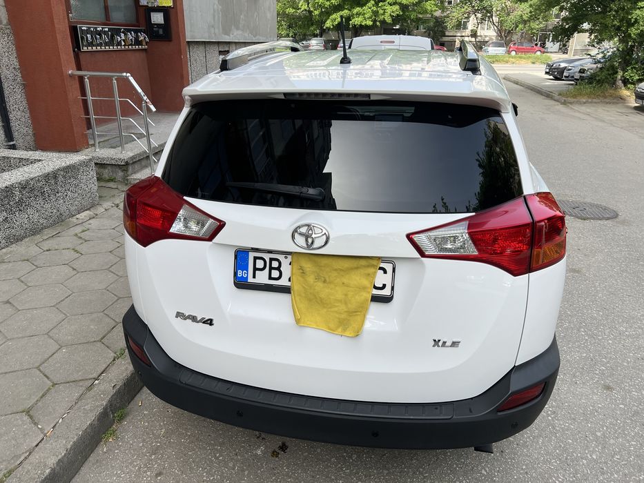 Тойота RAV 4 2,5XLE