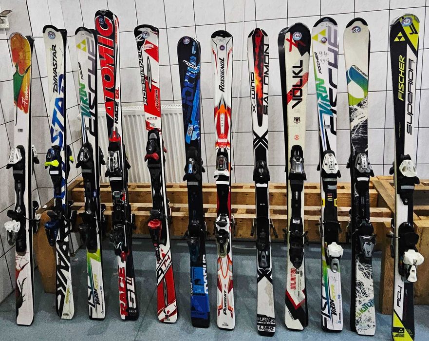 Vanzare echipament schi !