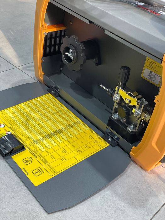 Сварочный аппарат, КМП и Електирод, Extremig 160 W HUGONG