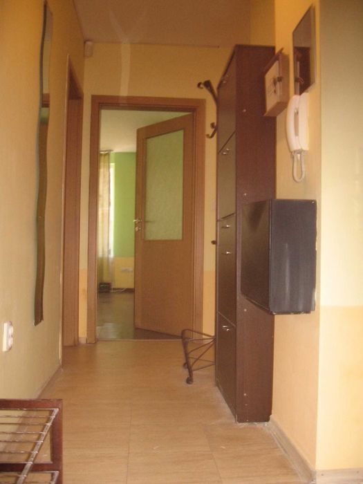 Дава се под наем Тристаен апартамент в София, Център - 91 кв.м за 750 € - Снимка #7