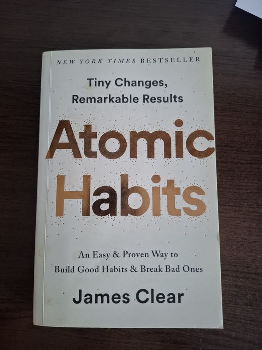 Atomic habits. Атомные привычки на англ