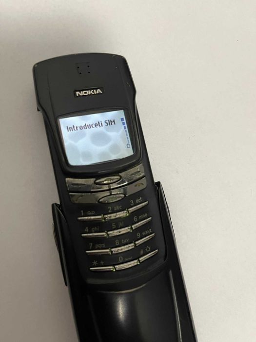 Vând Nokia titan 8910i