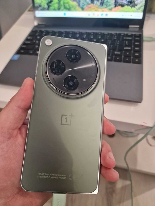 Vand telefon OnePlus Open 16GB RAM 512GB Emerald Dusk, Fold full box factura stare foarte buna!