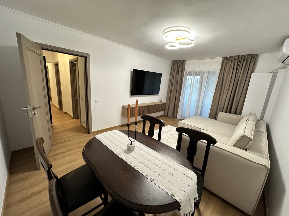 Apartament 3 camere de închiriat – Ultracentral, Bd. Tomis – Dacia