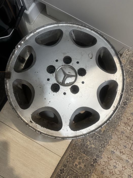 Диски 15 на Мерс.