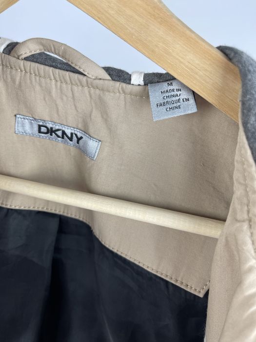 Geaca dama Dkny bej