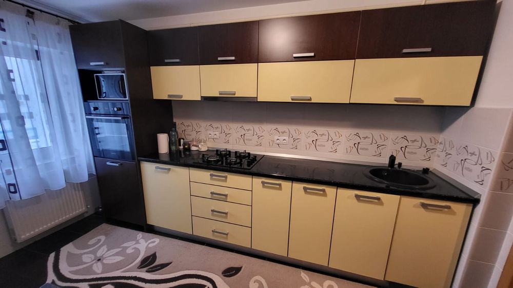 Apartament de inchiriat