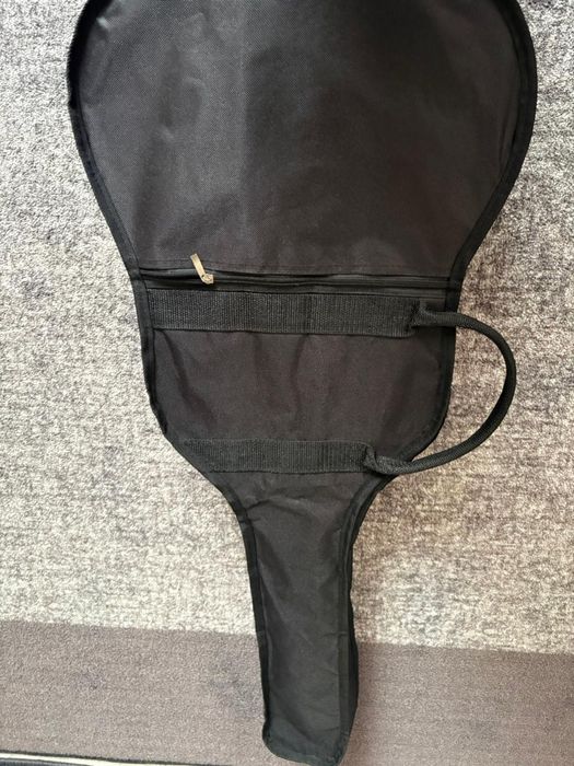 Гитара шұғыл ақша керек болып арзан сатамын