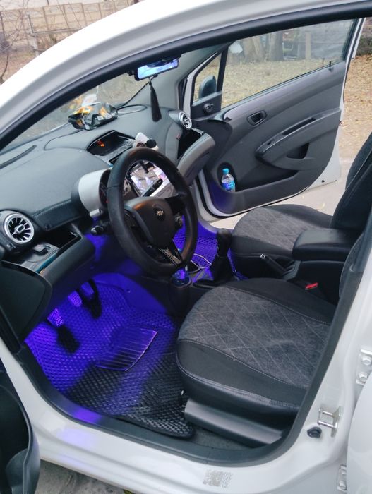 Автомобиль Спарк 2 позиция