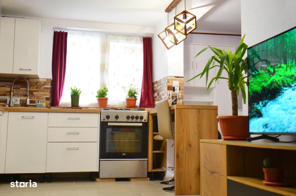 Apartament 3 camere, Ultracentral, Str. Libertatii, 61 mp utili