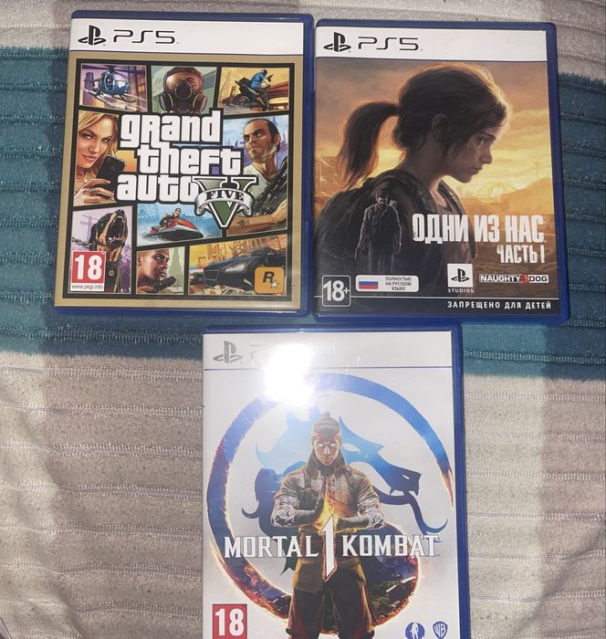 Продам PlayStation 5 Slim с дисководом + 2 DualSense + 3 игры