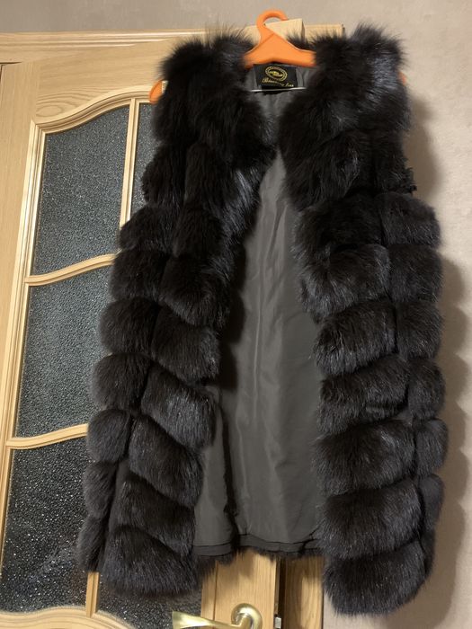 Жилет из натурального песца