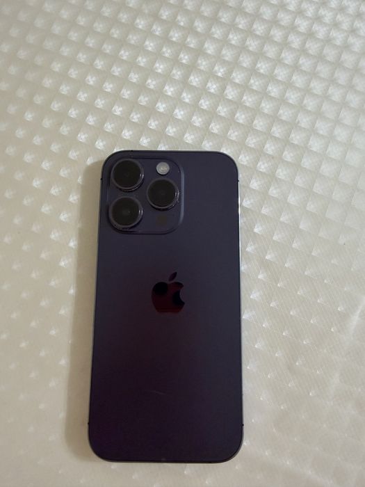 Продам iPhone 14 Pro 256 GB.
