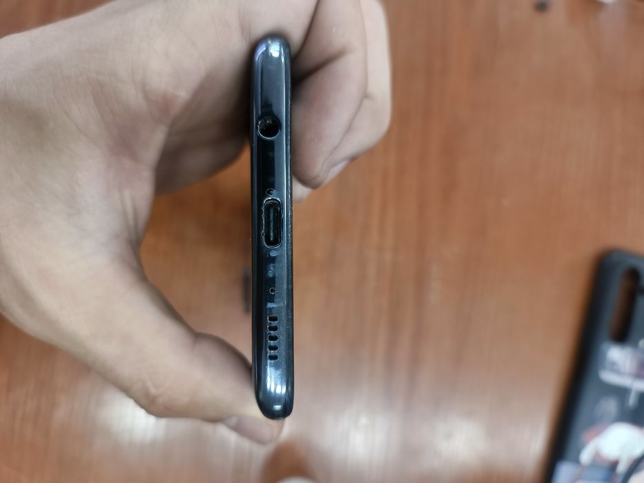 Samsung A71 6/128 Идеальный