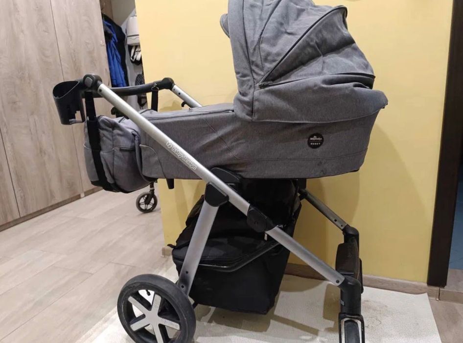 Бебешка количка Baby Design Husky 2020