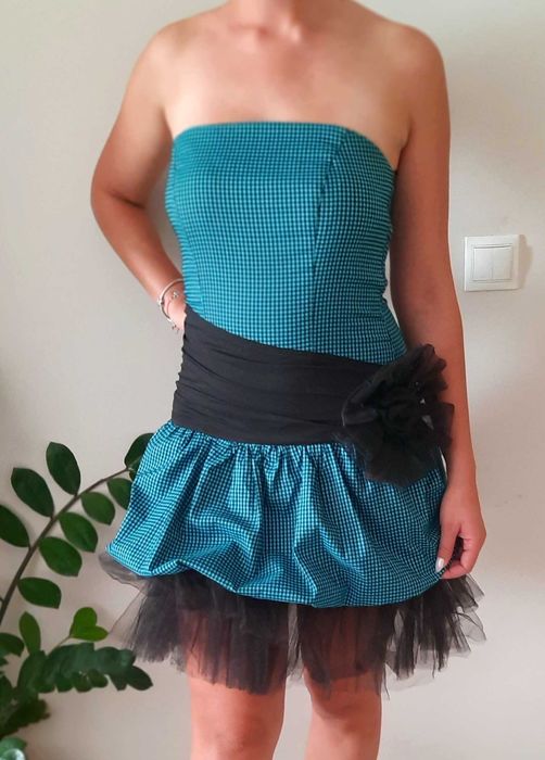 Официална рокля за повод