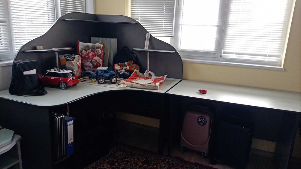 Комплект мебели за детска/спалня