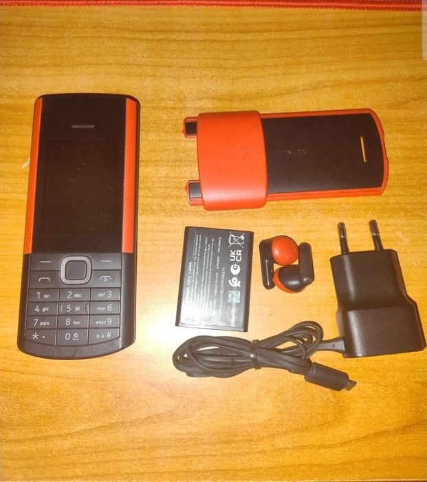 Nokia 5710 XpressAudio