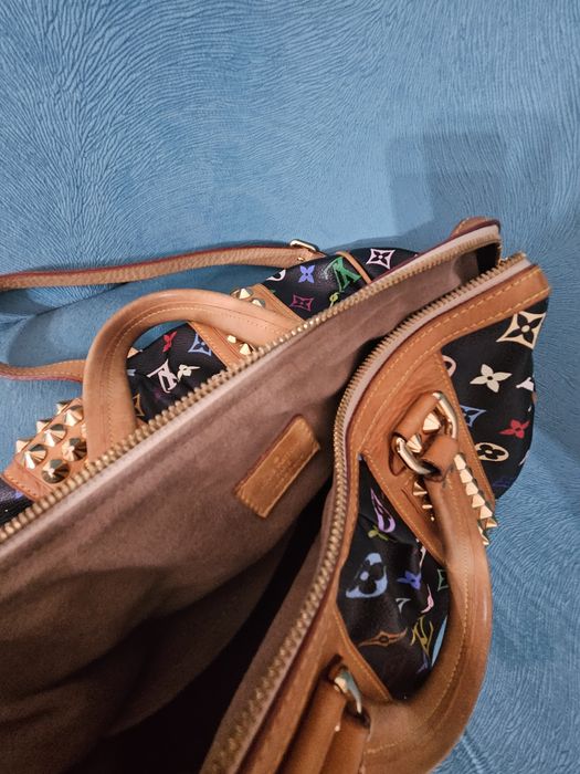 Geanta Louis Vuitton de colectie