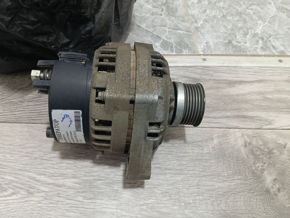 Генератор б/у на Лада калина, Лада гранта.