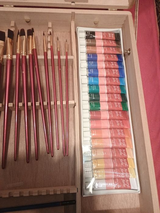 Vând set de acoarele