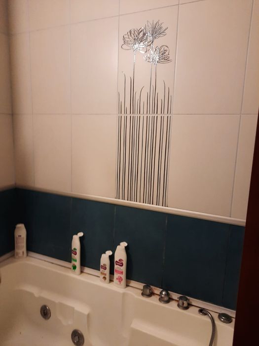 Închiriere apartament 3 camere