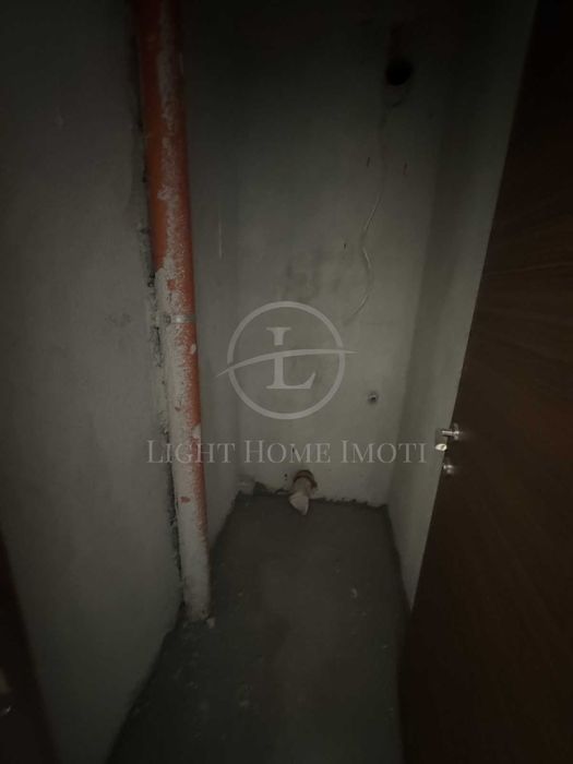 Продава се Тристаен апартамент в Пловдив, Тракия - 152 кв.м за 1231 €/кв.м - Снимка #6