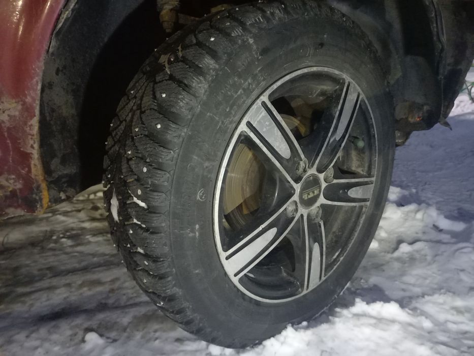 Ваз на запчасти двигатель и КПП