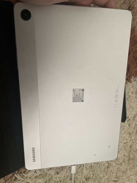 Продам планшет samsung tab a9