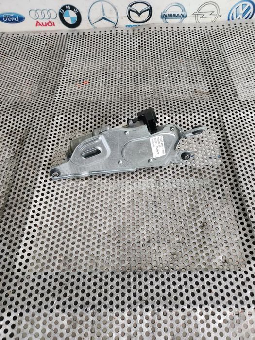 Motoras Stergator Haion Hayon Bmw Seria 2 F45 F46 Cod 7320260