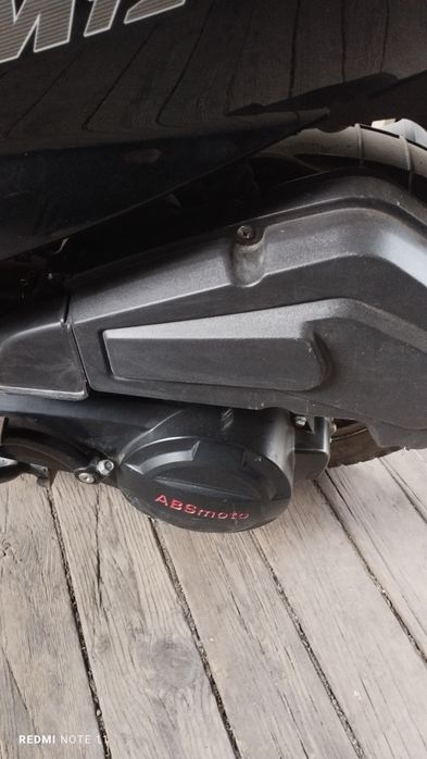 Продам скутер 2024г.