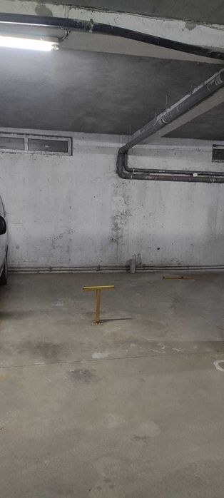 Parcare Aeroportul Băneasa sau Otopeni