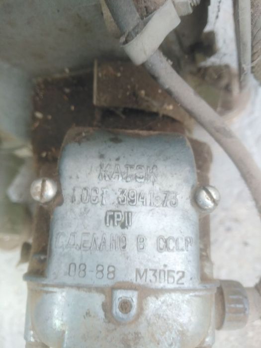 Матор помпа холати янги умуман ишлатилмаган подвалада турган сссрники