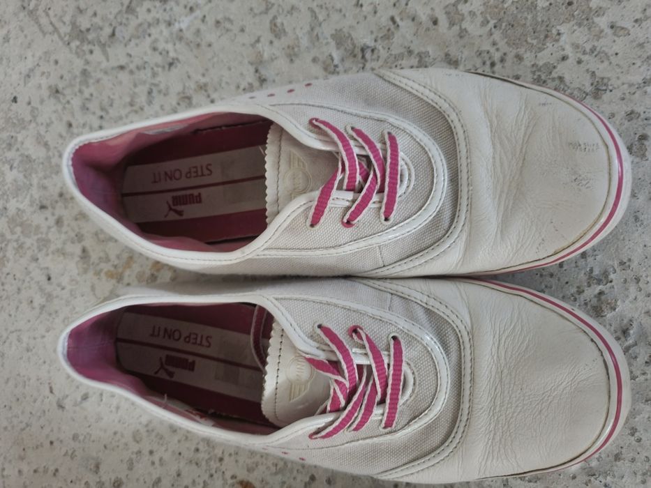 Пума мокасини и черни и бели летни кецки и двата чифта са 38 номер жен