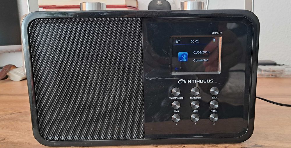 Radio AMADEUS CORNETTO - DAB+/FM si Bluetooth
