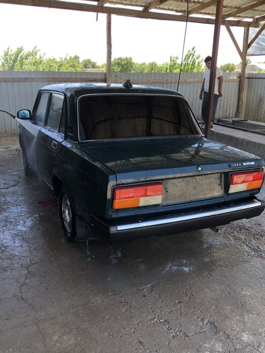 Lada Vaz 2107 Sotiladi