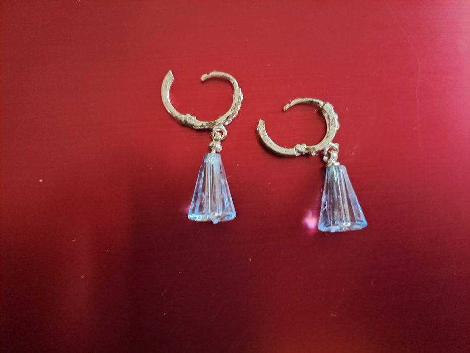 Обеци висулка със сини камъни