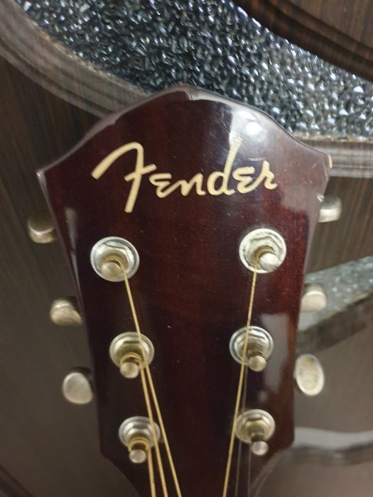 Chitară  clasică Fender f 1000