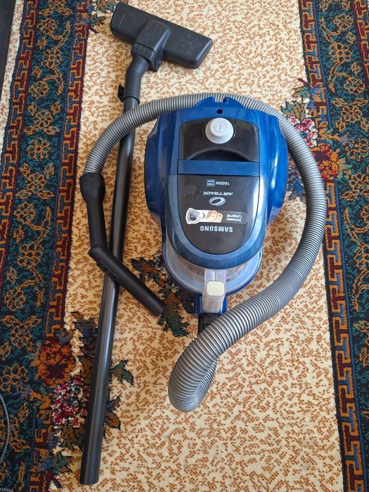 Пылесос Самсунг 1600Wв 2