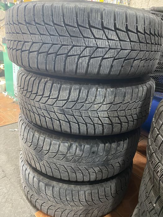 Шины Triangle 225/60/17  4шт